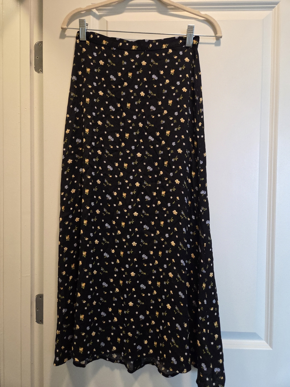 Reformation Black Floral Midi Maxi Skirt Size 2
